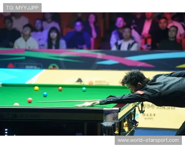 斯诺克赛程火热开启：19局10胜的激烈对决，吴宜泽迎战希金斯“巫师”